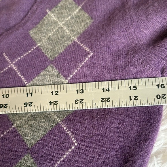 Apt. 9 Purple and Gray Argyle V-Neck Sweater - Picture 4 of 7